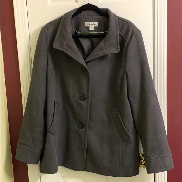 Blazer - Picture 2 of 3